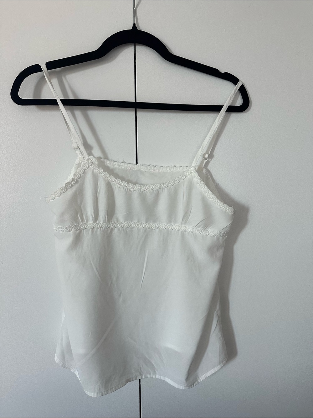 Vintage Women's White Lace-Trim Camisole Top